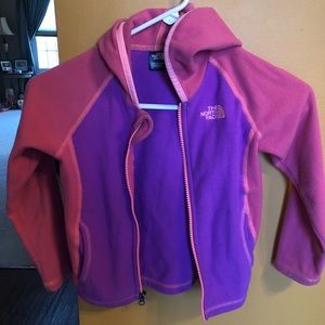 Girls size 5 north face fleece